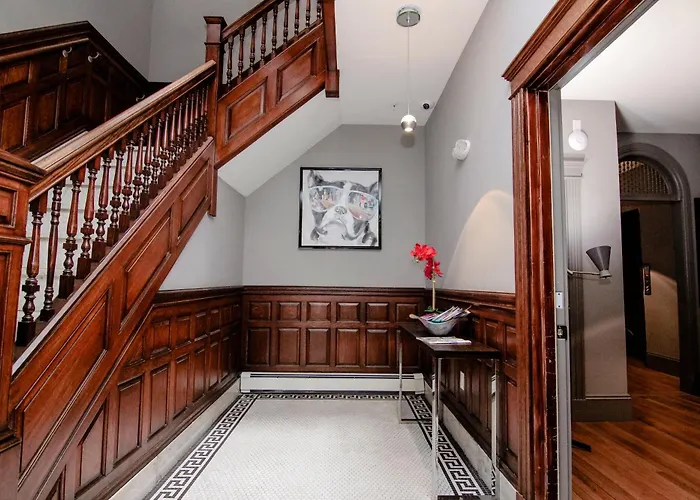 A Stylish Stay W/ A Queen Bed, Heated Floors.. #32